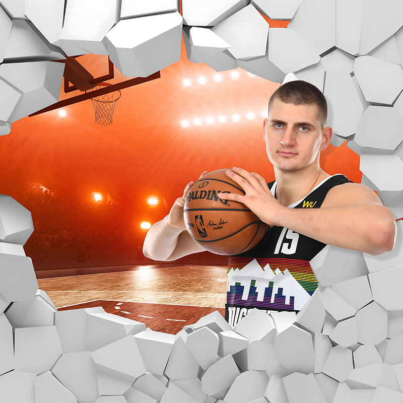 Foto tapeta Jokić u narandžastoj dvorani na zidu