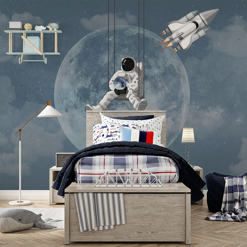 Foto tapeta Astronaut na ljuljašci ispred meseca na zidu